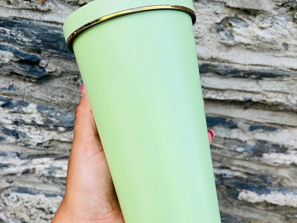 16oz tumbler with golden ring